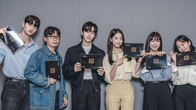 Para pemeran drakor terbaru King the Land