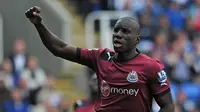 Demba Ba Keluar, Remy Masuk