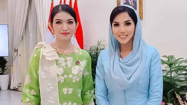 Gaya Stunning Selvi Ananda saat buka puasa bersama. [@adindayuanita]