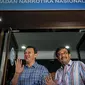 Bacagub dan Wakil bacagub DKI Jakarta, Basuki Tjahaja Purnama dan Djarot Saiful Hidayat tiba di Gedung BNN, Jakarta, Minggu (25/9). Ahok-Djarot akan mengikuti tes narkotika sebagai salah satu syarat maju di Pilgub DKI 2017. (Liputan6.com/Faizal Fanani)