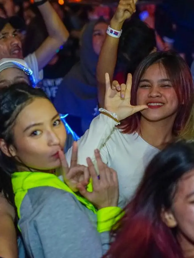 Friday Noraebang, Bukan Cuma Wadah Bagi Para Penggemar KPop