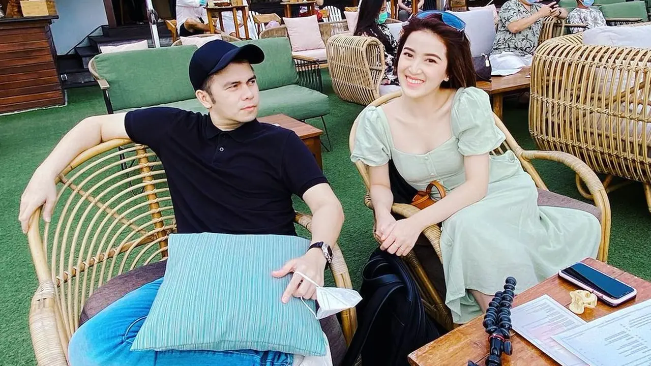 7 Momen Bulan Madu Rosiana Dewi dengan Handika Pratama, Pilih Ke Bali