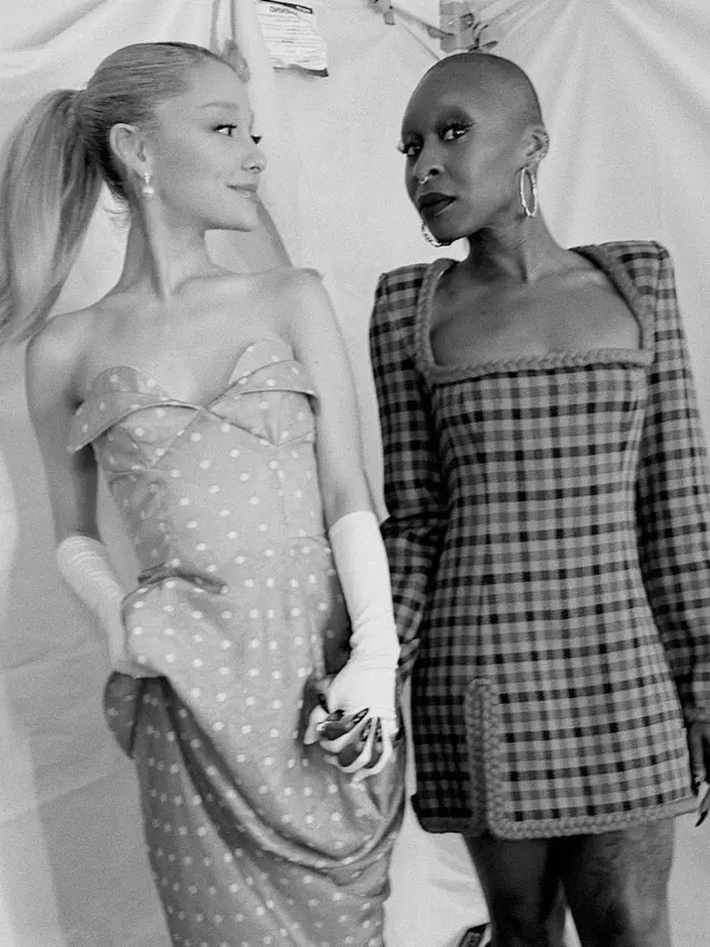 Ariana Grande bersama Cynthia Erivo. (Instagram/ arianagrande)
