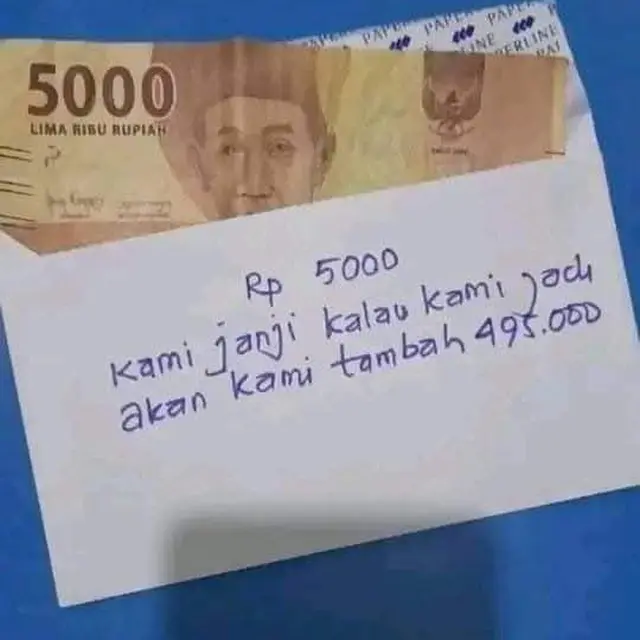 6 Potret 'Serangan Fajar' Jelang Pilkada Ini Bikin Tepuk Jidat, Tak Sesuai Harapan