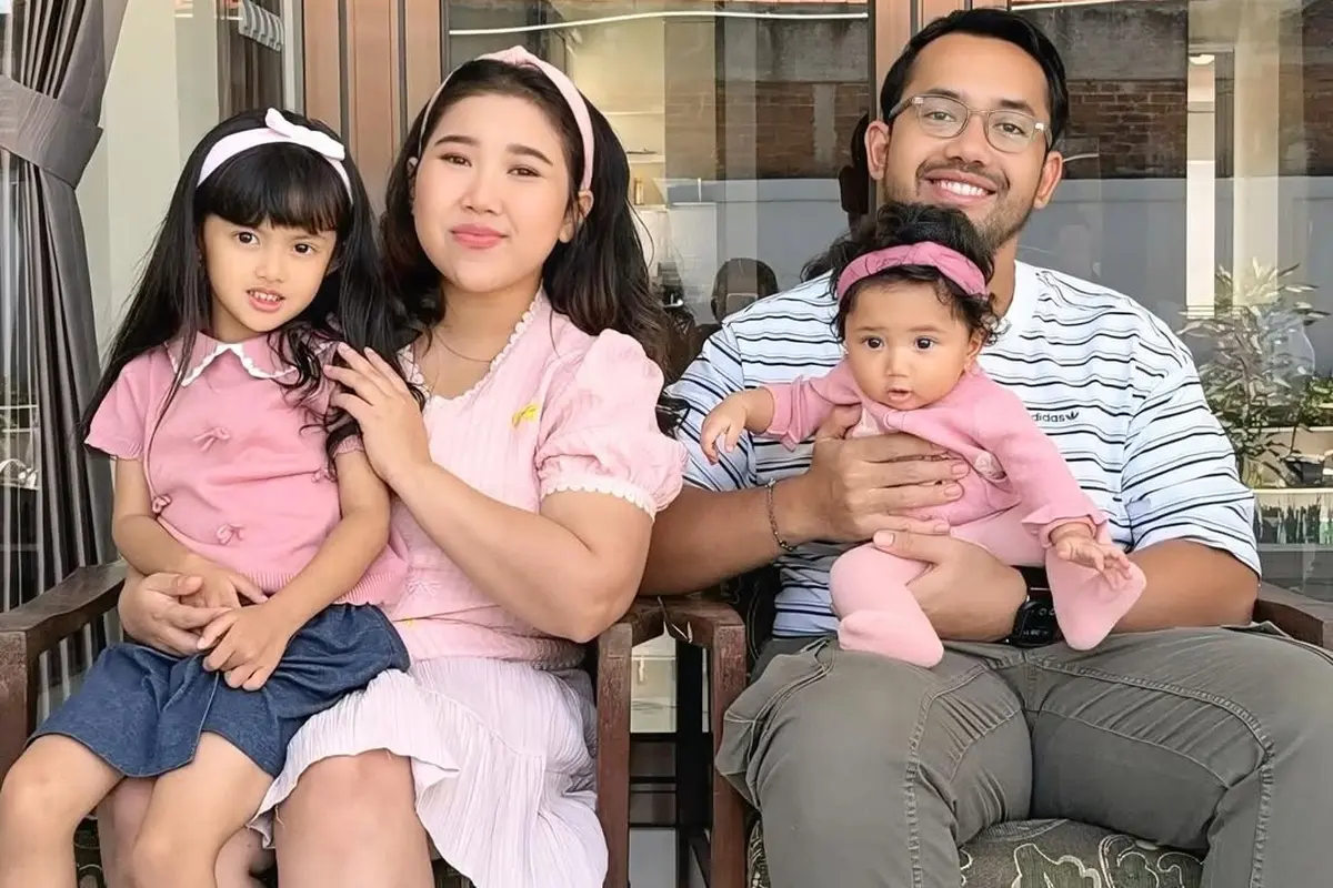 Potret Anak Kiky Saputri, Baby Kayya yang Tumbuh Sehat dan Menggemaskan