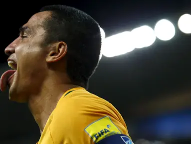 Ekspresi kapten Australia, Tim Cahill, setelah mencetal gol ke gawang Jordania dalam laga kualifikasi Piala Dunia 2018 di Stadion Sepak bola Sydney, Australia, (29/3/2016). (Reuters/David Gray)