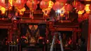 Berbentuk bulat dan berwarna merah, biasanya dapat ditemui di Klenteng, pertokoan serta rumah-rumah orang keturunan Tionghoa yang merayakan Imlek. (merdeka.com/Imam Buhori)
