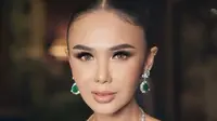 6 Model Anting Permata Hijau, Pilihan Yuni Shara Nomor Satu