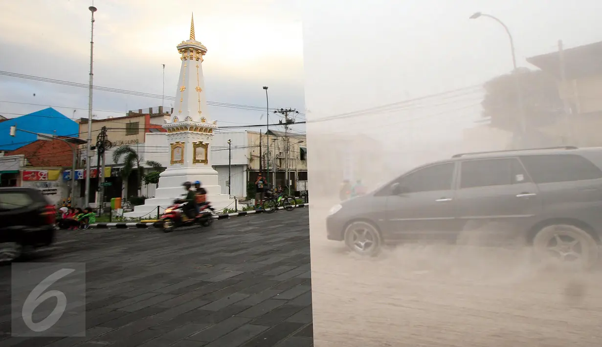 Suasana Tugu Yogyakarta, Minggu (14/2/2016) (kiri) dan Tugu Yogya saat diselimuti abu vulkanik letusan Gunung Kelud pada (14/2/2014) lalu (kanan). (Foto: Boy Harjanto)