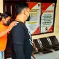 Polisi menangkap anggota DPRD Bangkalan penembak warga hingga tewas. (Dian Kurniawan/Liputan6.com)