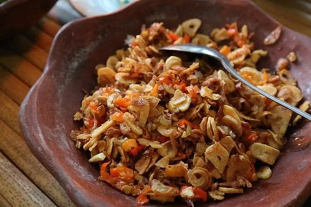 Sambal Embe khas Bali/copyright vemale.com/Rohmitriasih