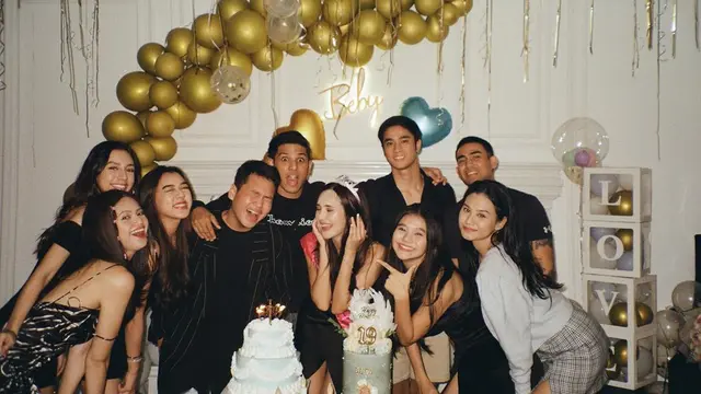 Tampil Bak Princess, Ini 7 Momen Ulang Tahun Beby Tsabina Ke-19