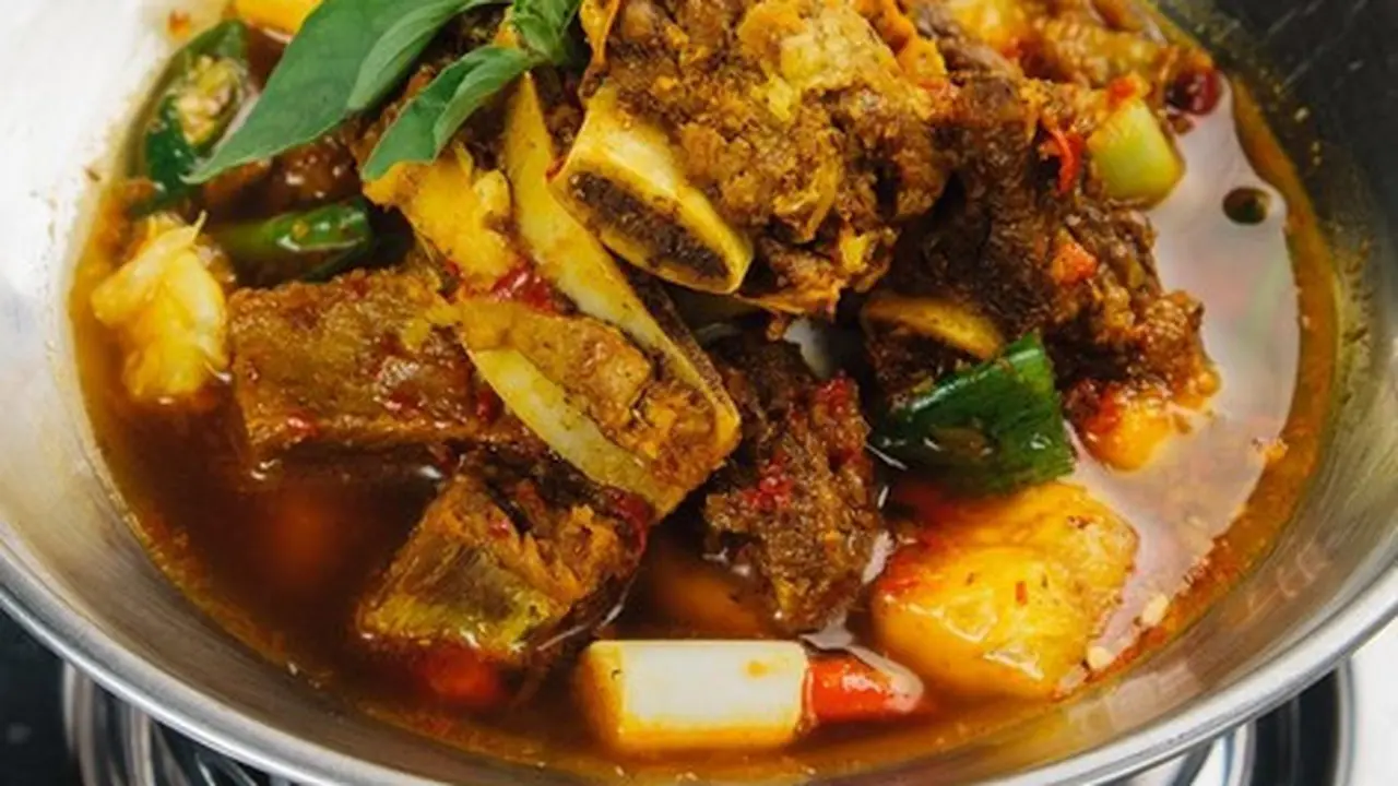 Semangkuk pindang tulang sapi