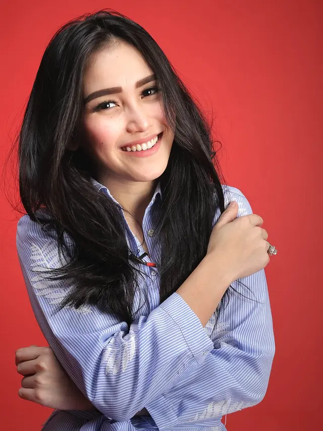 [Bintang] Ayu Ting Ting