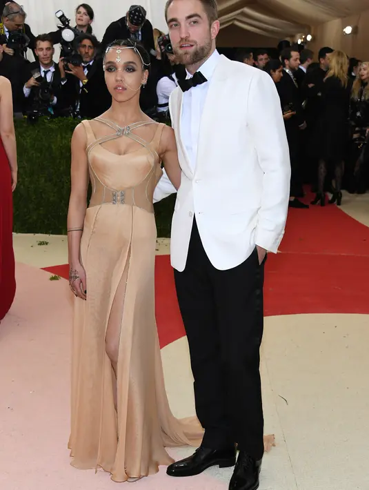 Aktor tampan Robert Pattinson pun masuk dalam daftar acara yang sangat bergengsi di Hollywood. (AFP/Bintang.com)