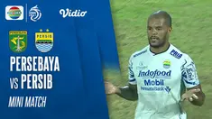 Berita video mini match Persebaya Surabaya kontra Persib Bandung pada pekan ke-32 BRI Liga 1 2021/2022, Sabtu (19/3/2022) malam hari WIB.