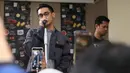 "Ini adalah album yang bisa meringkas perjalanan karir saya selama 10 tahun terakhir. Di album ini terdapat 7 lagu lama, 3 lagu remake, dan 4 lagu baru," kata Afgan di KFC Kemang, Jakarta Selatan, Rabu (28/2/2018). (Nurwahyunan/Bintang.com)
