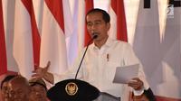 Presiden Joko Widodo memberi sambutan dalam Sarasehan Pengelolaan Dana Desa se-Jawa Tengah Tahun 2019 di Gedung PRPP Semarang, Kamis (22/11). Jokowi memberikan pengarahan tentang pembangunan desa. (Liputan6.com/Gholib)