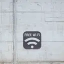Bahaya Pakai Wi-Fi Publik, Ini Cara Aktifkan Private DNS Agar Data Aman