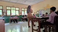 DPR RI: Tingkatkan Kompetensi Tenaga Pendidik, 800 Ribu Guru Harus Tuntas Ikuti PPG pada 2025 Ini