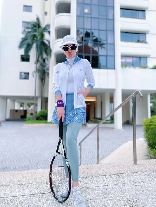 Syahrini. [Instagram/princessyahrini]