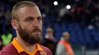 Madrid dan PSG Ganggu Usaha Chelsea Beli De Rossi