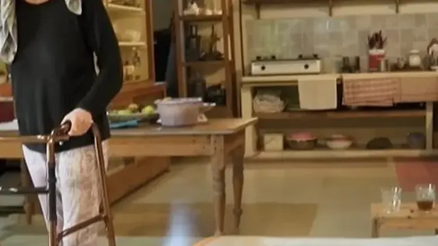 Potret Dapur di Rumah Ibu Luna Maya/Youtube Luna Maya