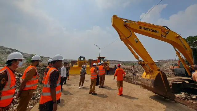 Sebanyak 2.000 ton sampah dari Tempat Pembuangan Akhir atau TPA Rawa Kucing, Kota Tangerang, Banten bakal dikelola menjadi tenaga listrik.
