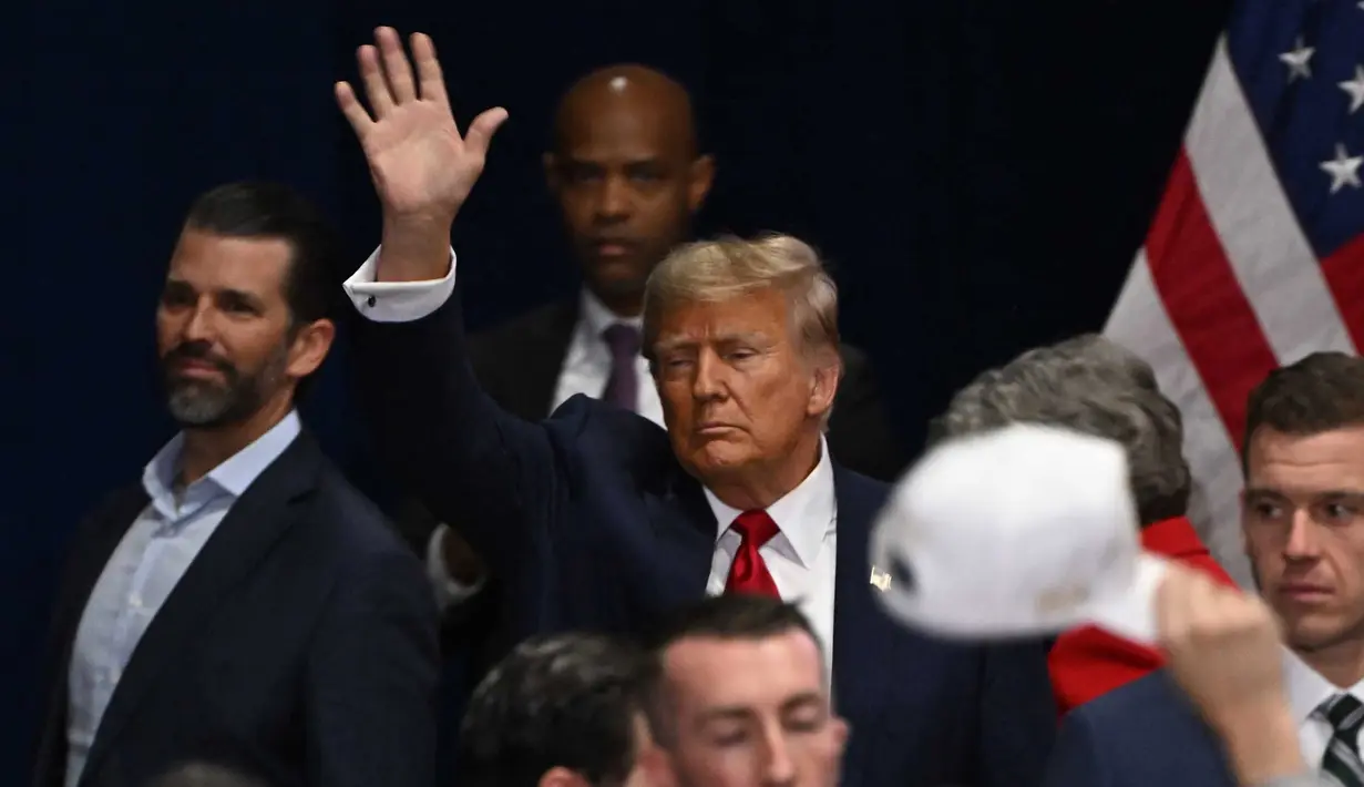 Trump meraih kemenangan yang sudah diperkirakan pada hari Senin di kaukus Iowa. (Jim WATSON/AFP)
