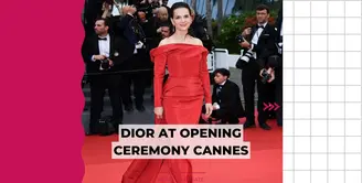 Red carpet sebuah acara menjadi ajang pamer para aktor untuk menunjukkan eksistensi dan juga busana mereka. seperti ajang Cannes Film Festival yang baru saja digelar, menampilkan deretan aktor ternama dengan busana terbaik mereka.