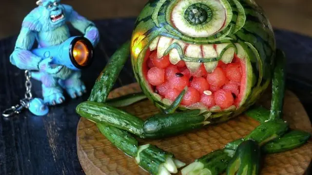 Food Plating Bertema Kartun Keren