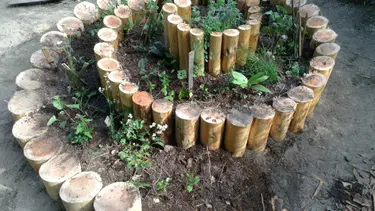 8 Ide Membuat Taman Spiral Batu Yang Bisa Dibuat Sendiri Di Rumah Fashion Fimela Com