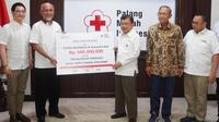 Toyota Indonesia menyerahkan bantuan untuk korban gempa Cianjur, Jawa Barat. (TMMIN)