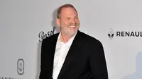 Selama tiga dekade ini, Harvey Weinstein terbilang aman dengan skandal pelecehan seksual yang dilakukannya terhadap sederet wanita cantik. Namun baru-baru ini, semuanya pun akhirnya terkuak. (AFP/Alberto Pizzoli)