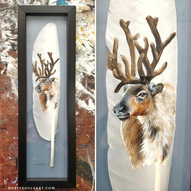 6 Potret Lukisan di Bulu Burung Ini Unik, Gambarkan Hewan dengan Detail