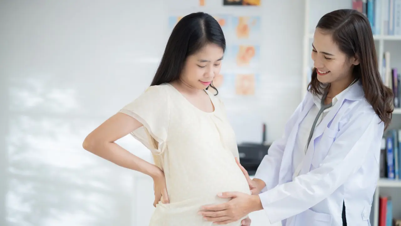 Mengenal Diastasis Recti kondisi perut ibu setelah melahirkan