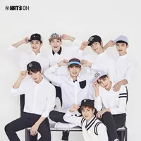 EXO jadi model untuk Hat's On [foto: One Hallyu]