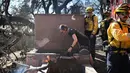 Lebih dari 130 rumah hancur akibat api yang berkobar sejak Rabu (6/11/2024). (Patrick T. Fallon/AFP)