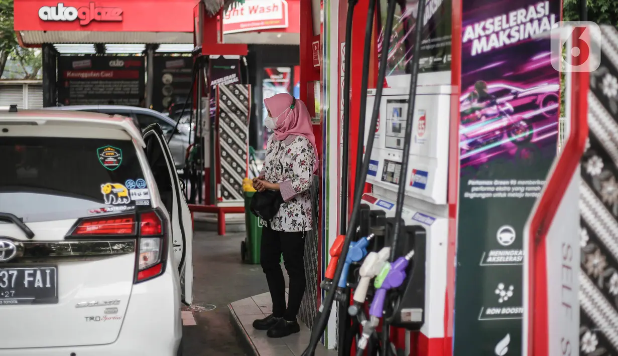 Batik ditetapkan sebagai warisan budaya tak benda oleh UNESCO pada 2019 lalu. (Liputan6.com/Faizal Fanani)