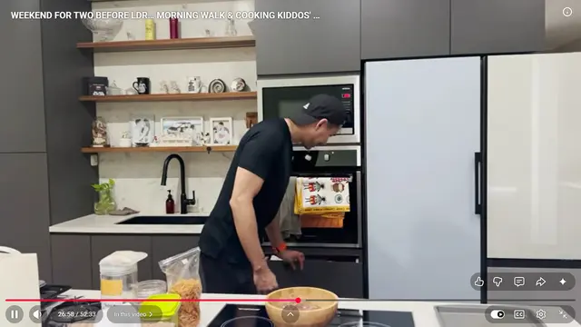 Potret Dapur Rumah Donna Agnesia dan Darius
