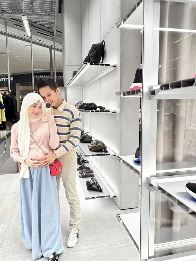 Kehamilan Kedua Larissa Chou
