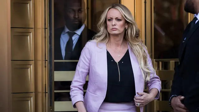 Skandal Donald Trump, Aktris Film Dewasa Stormy Daniels Angkat Bicara