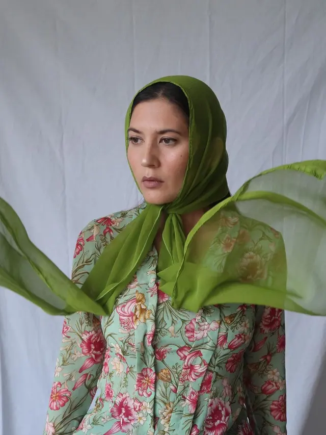 Menetap di Luar Negeri, Ini 7 Gaya Hannah Al Rashid Pakai Batik dan Kebaya