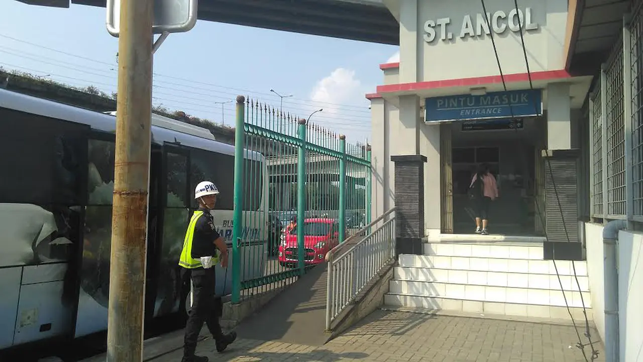 Commuter Line