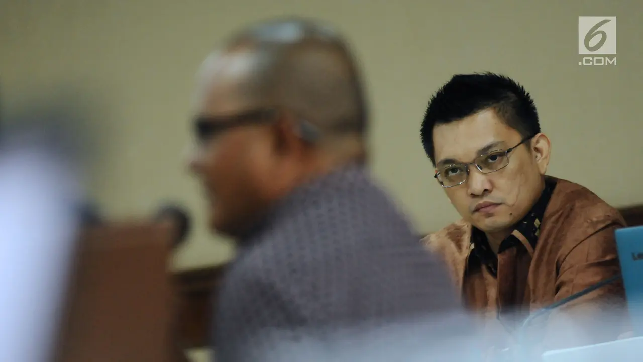 Terduga Penyuap Ketua Pengadilan Tinggi Manado Jalani Sidang Lanjutan