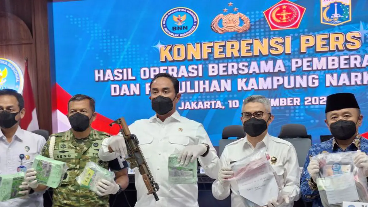 Kepala BNN Komisaris Jenderal Polisi Suyudi Ario Seto di Kantor BNN RI, Jakarta Timur.