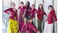6 Momen Seru Reunian Cherrybelle, Kompak Pakai Kebaya (Sumber: Instagram/noviherlina)