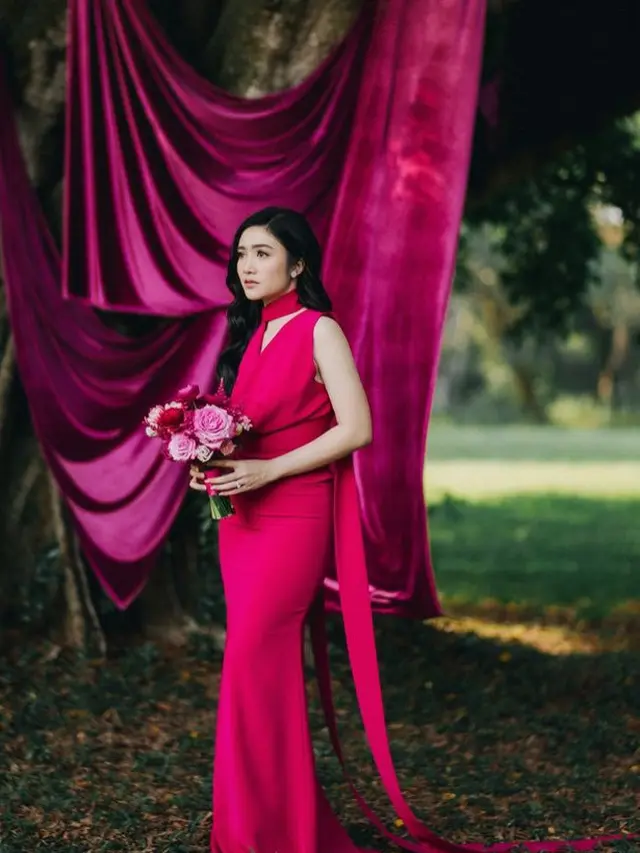 Prewedding Febby Rastanty dan Calon Suami Tampil Totalitas Kenakan Lima Pakaian. [@febbyrastanty]