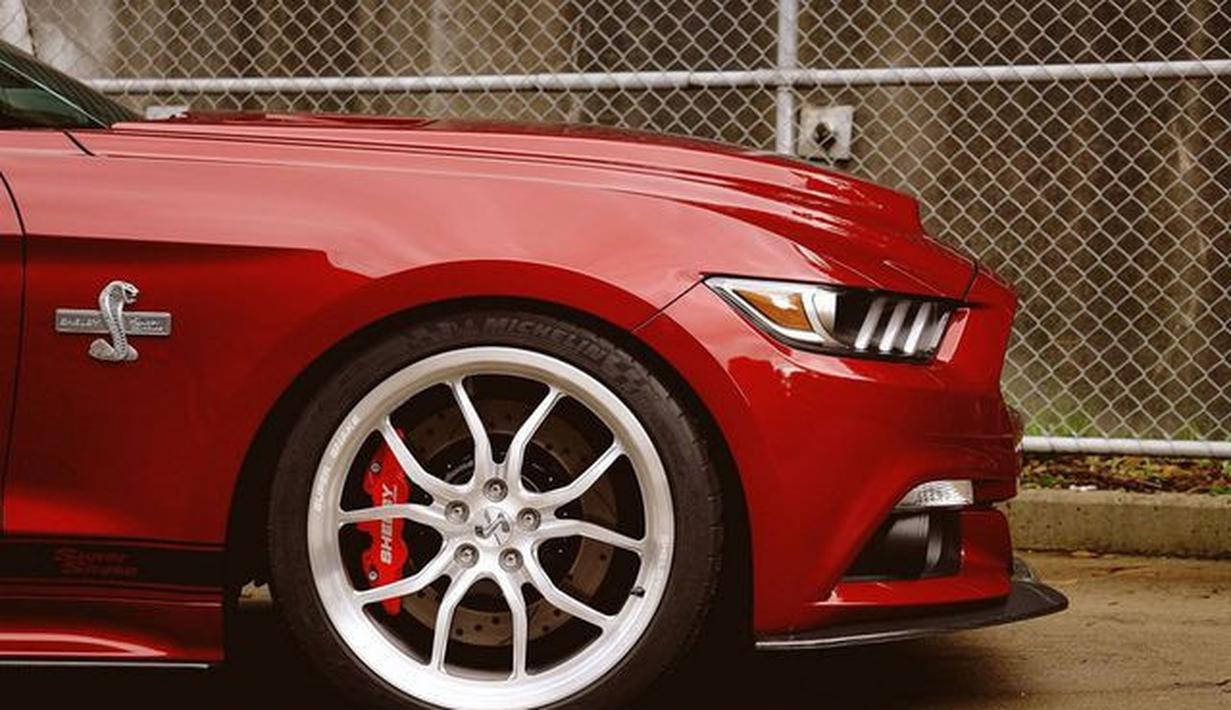 RHD Shelby Super Snake Mustang 2016 - Galeri Otosia.com