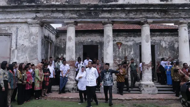 Presiden Jokowi saat mengunjungi benteng Pandem di Kabupaten Ngawi, Jawa Timur (Istimewa)